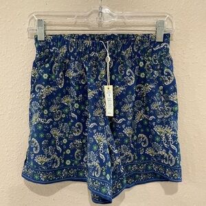 NWT Max Studio Pull On Shorts Elastic Waist Blue Floral Paisley Women’s Size Sm